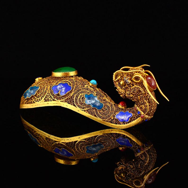 Openwork Old Chinese Gold Wire Enamel Inlay Gem Dragon Head Belt Buckle