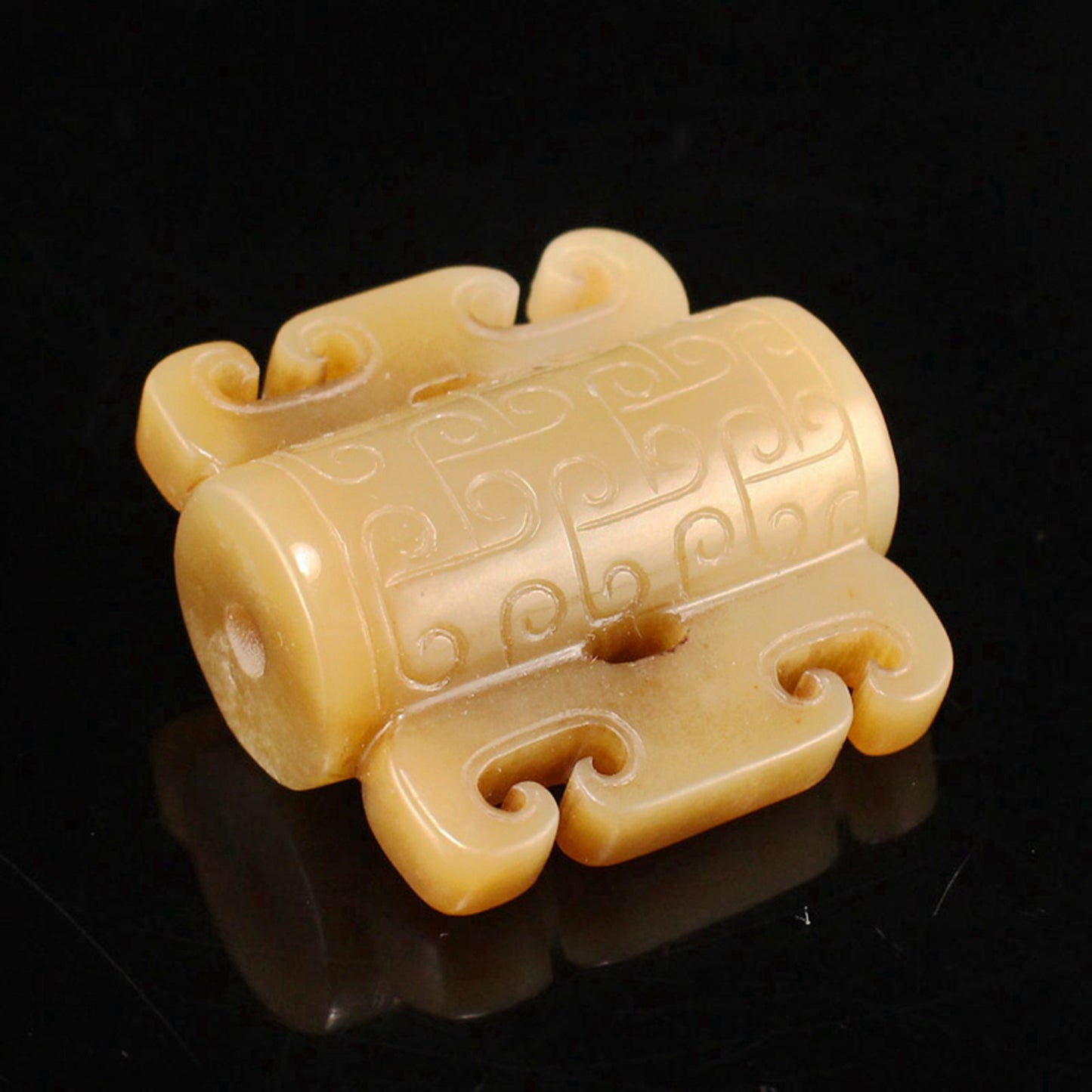 Vintage Chinese Hetian Jade Carved Lucky Pendant