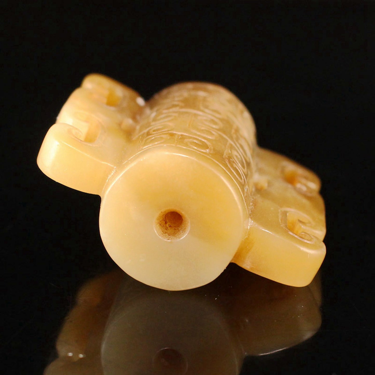 Vintage Chinese Hetian Jade Carved Lucky Pendant