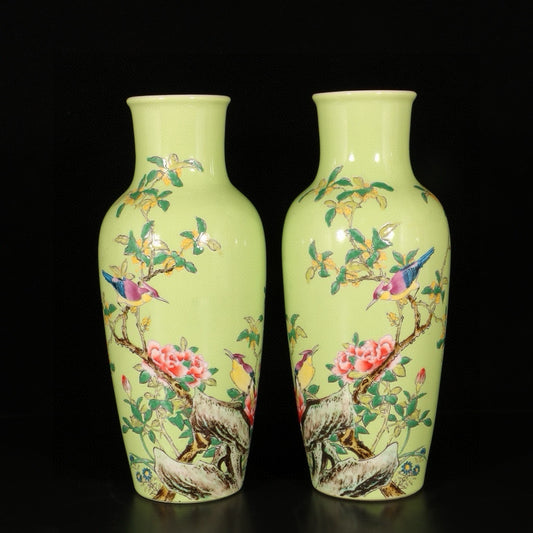 A Pair Chinese Famille Rose Flower Bird Design Porcelain Vases