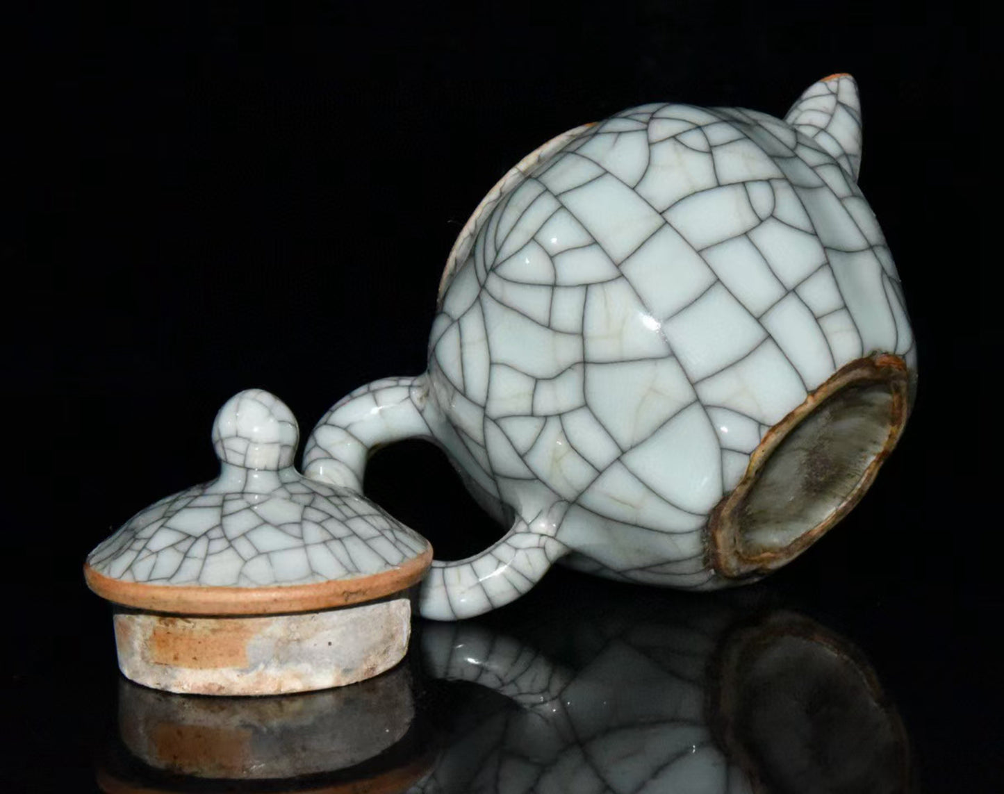 Old Chinese Blue Glaze Porcelain Teapot