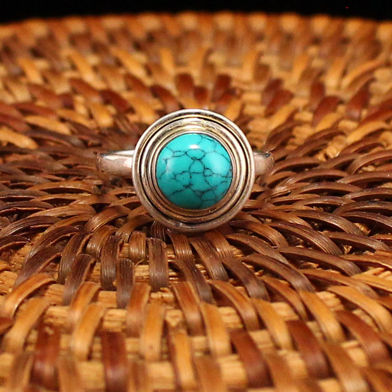 Beautiful Silver Inlay Turquoise Ring