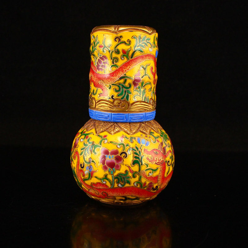 Chinese Gilt Gold Enamel Peking Glass Snuff Bottle