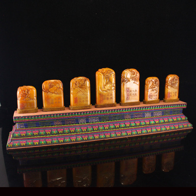 A Set Seven Chinese Tianhuang Stone Seals w Box