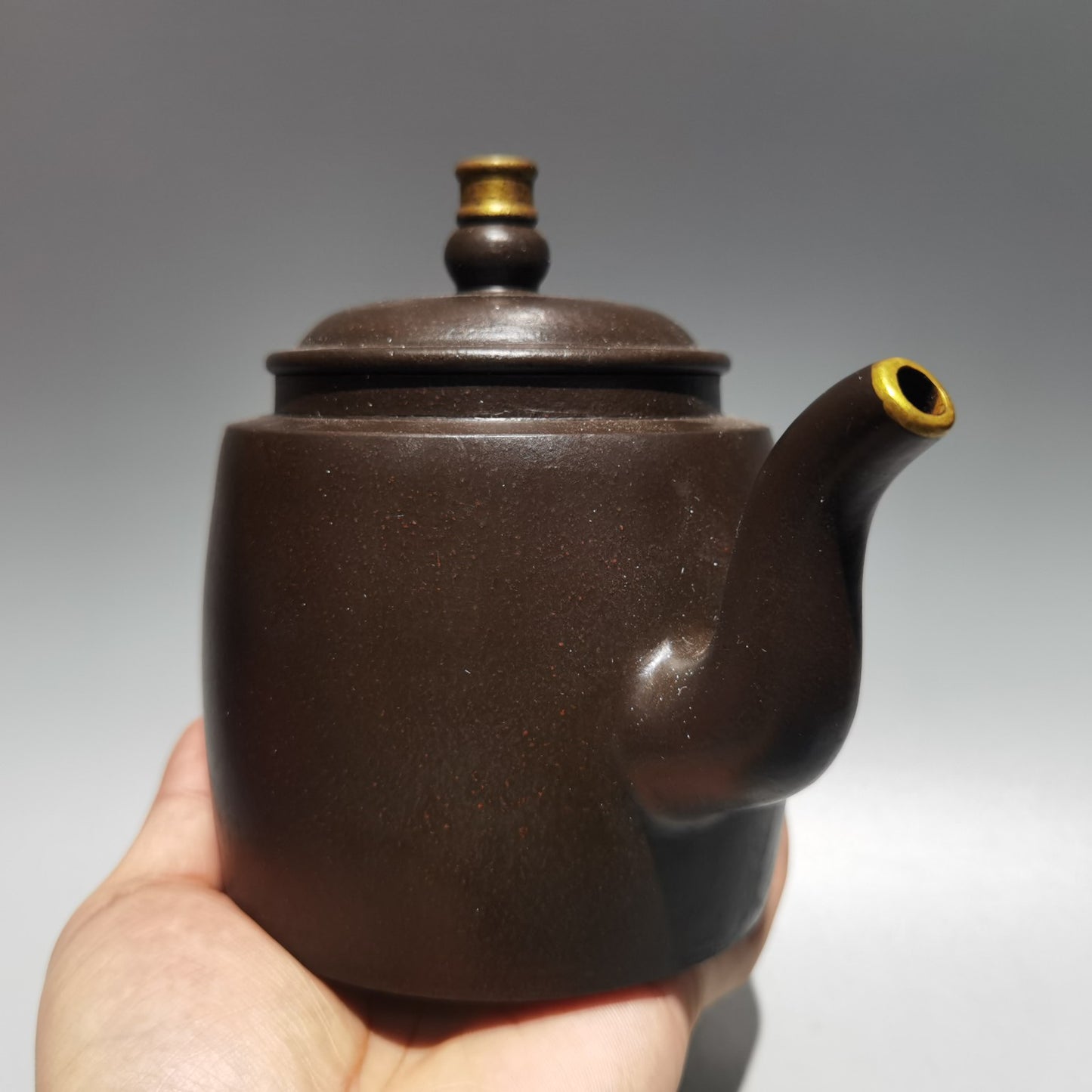 Chinese Gilt Gold Yixing Zisha Clay Teapot w Artist Signed