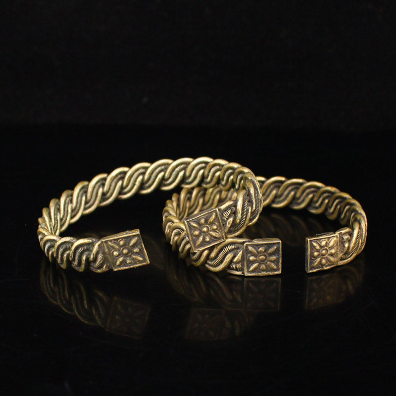 A Pair Old Brass Bracelet