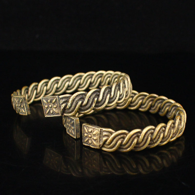 A Pair Old Brass Bracelet