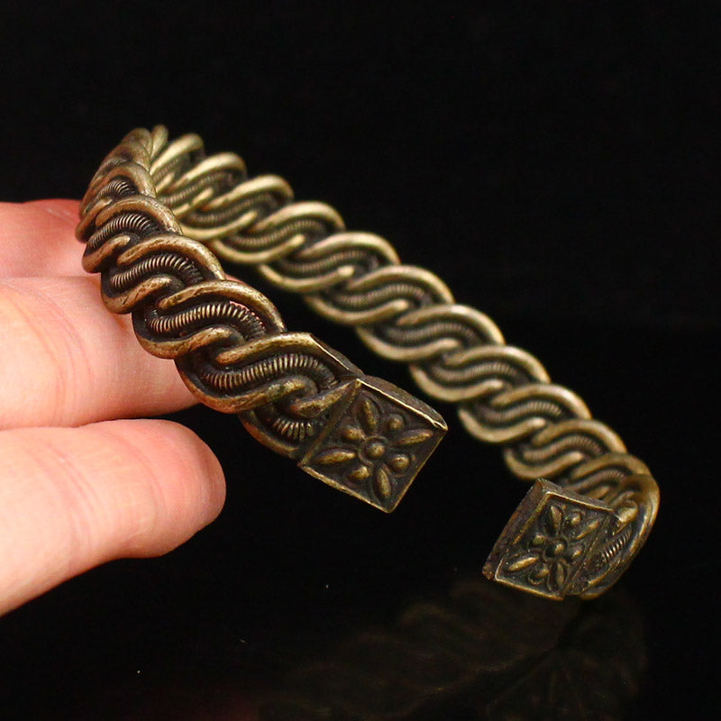 A Pair Old Brass Bracelet