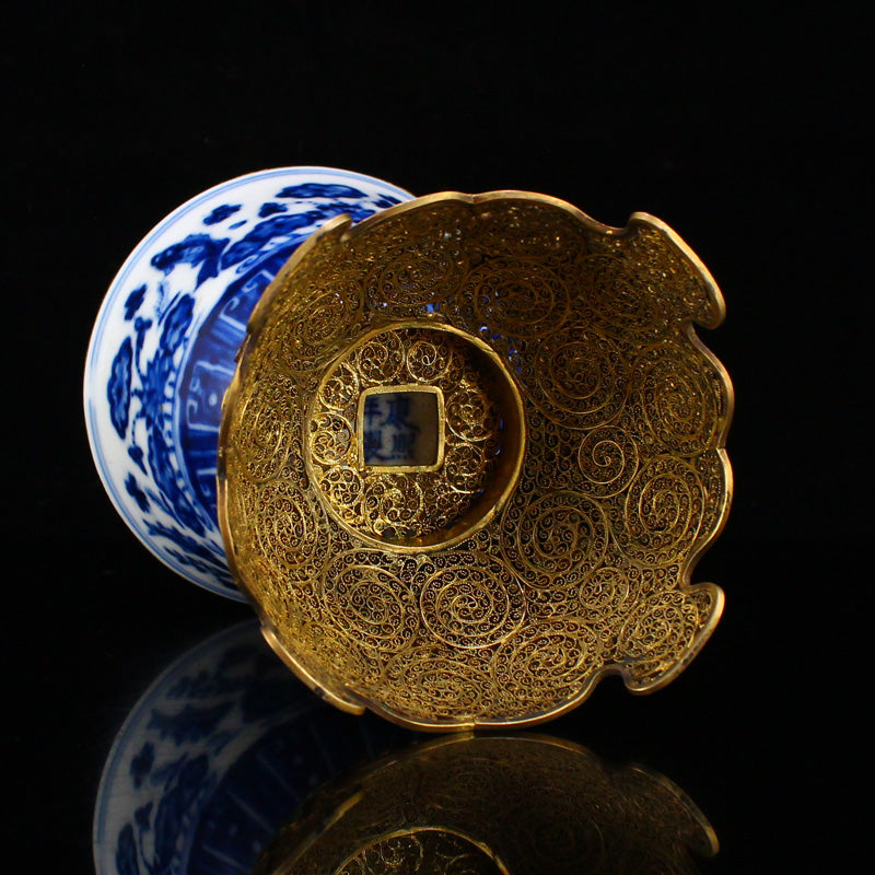 Superb Chinese Gilt Edge Blue And White Porcelain Cup w Gold Wire Enamel Base