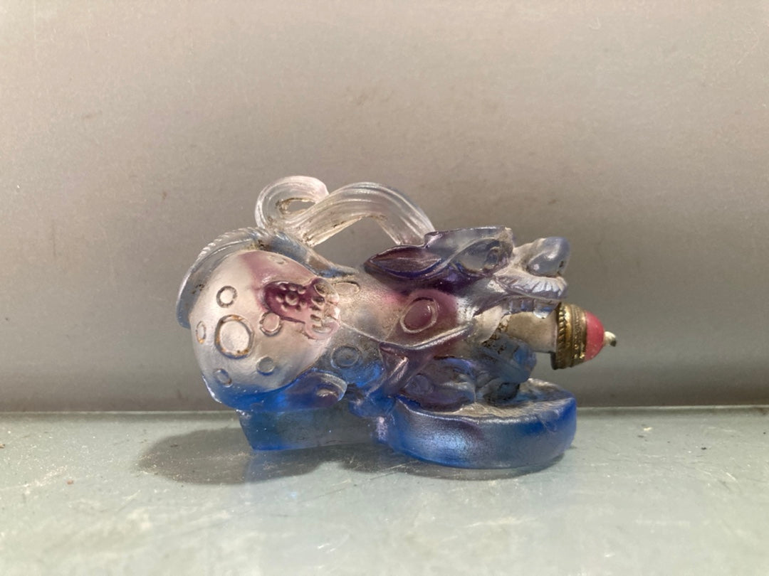 Chinese Peking Glass Beast Snuff Bottle