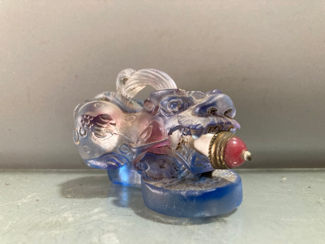 Chinese Peking Glass Beast Snuff Bottle