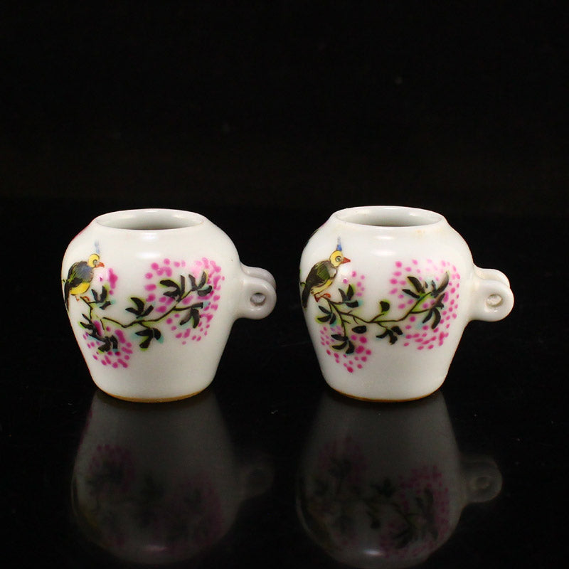 A Pair Chinese Famille Rose Porcelain Bird Feeder Jar