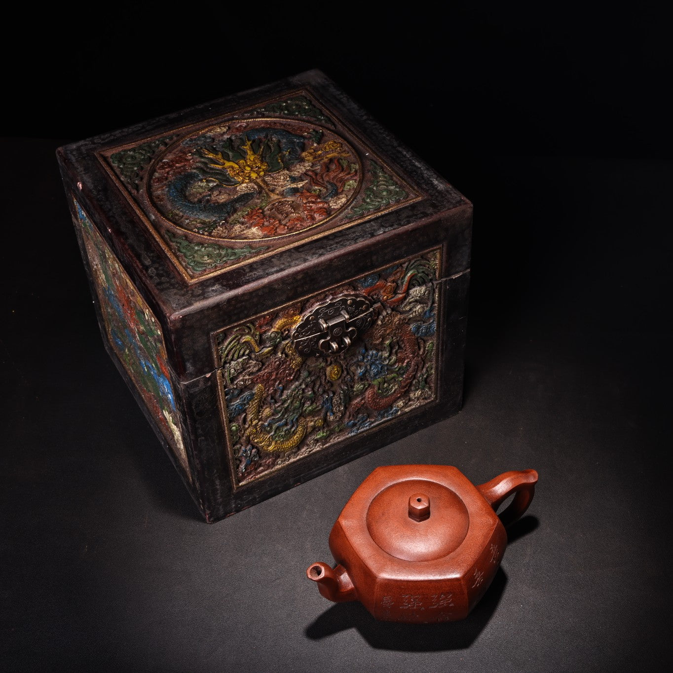 Chinese Yixing Zisha Clay Teapot w Lacquerware Box