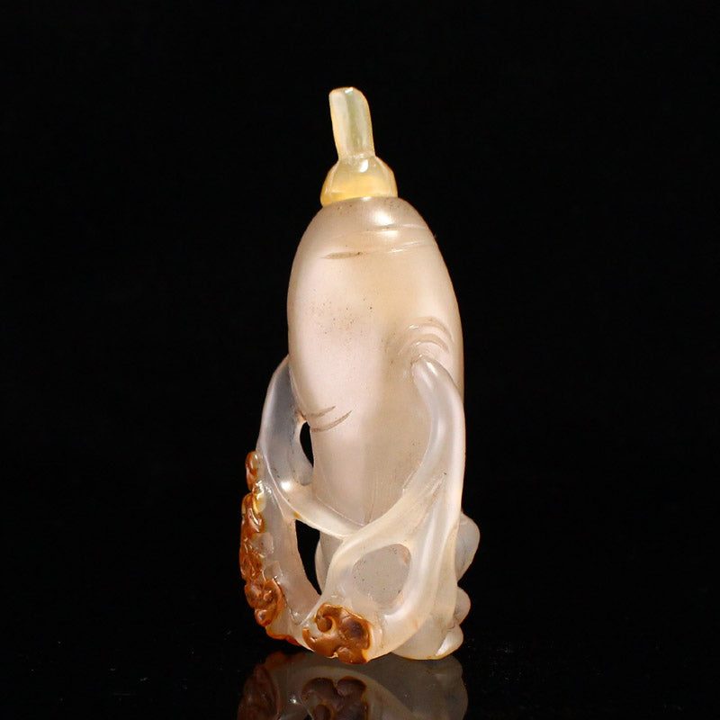 Chinese Agate Carved Bat & Ruyi Snuff Bottle