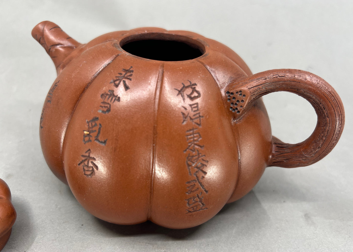 Chinese Yixing Zisha Clay Pumpkin Teapot w Artist Signed