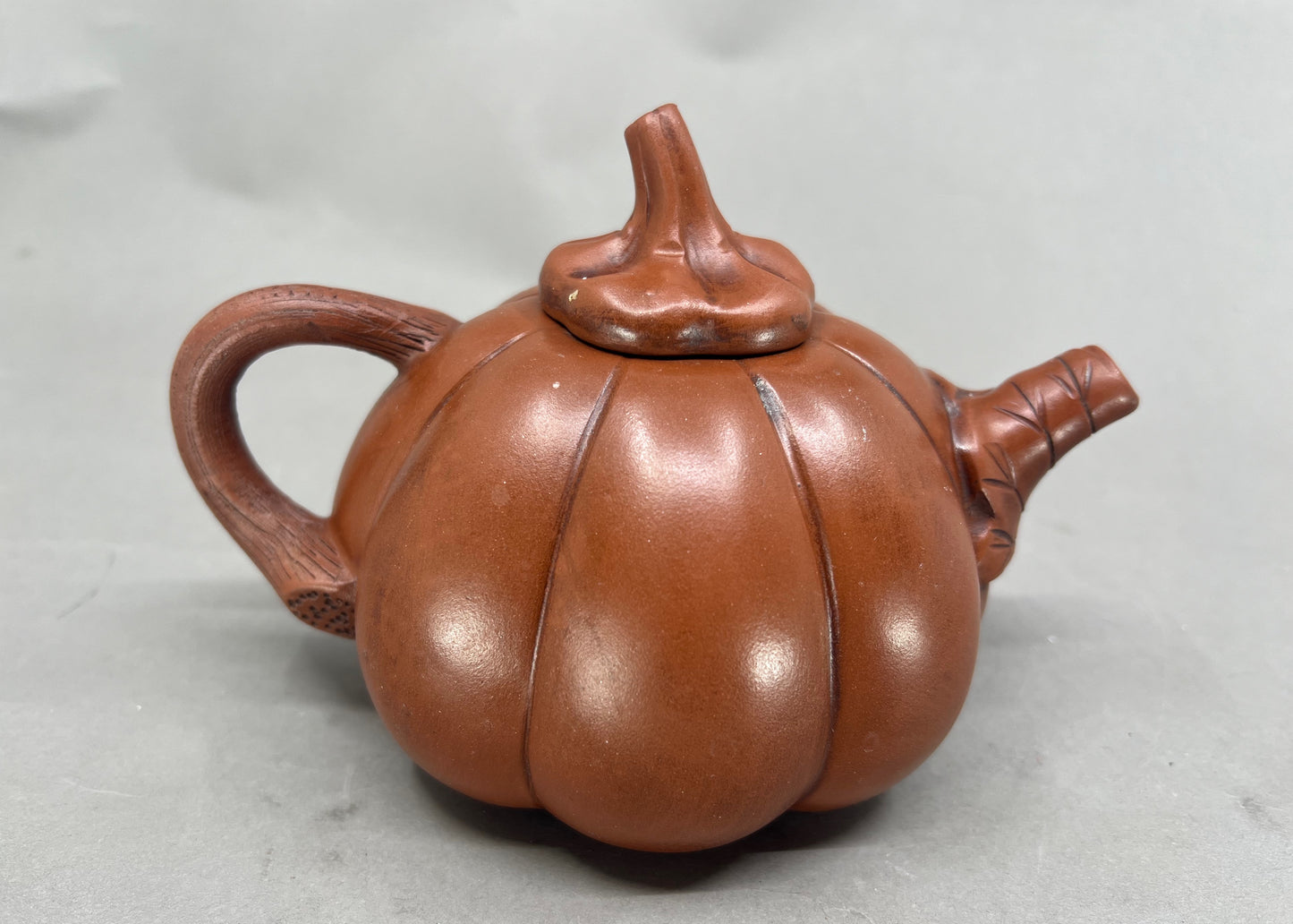 Chinese Yixing Zisha Clay Pumpkin Teapot w Artist Signed