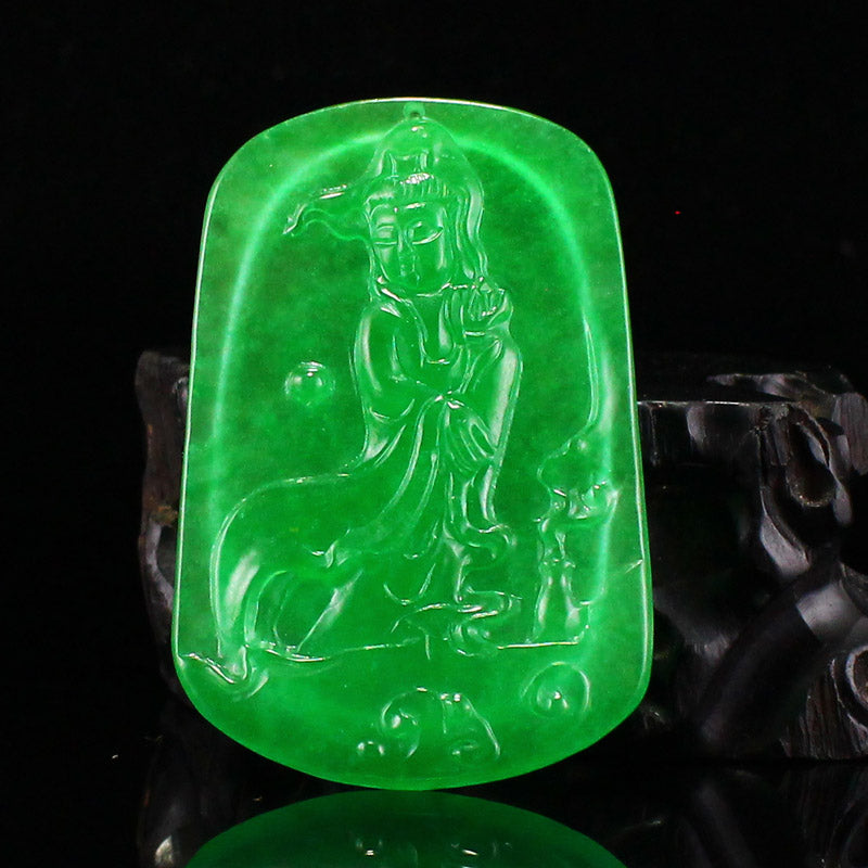 Natural Green Jade Kwan-yin Pendant