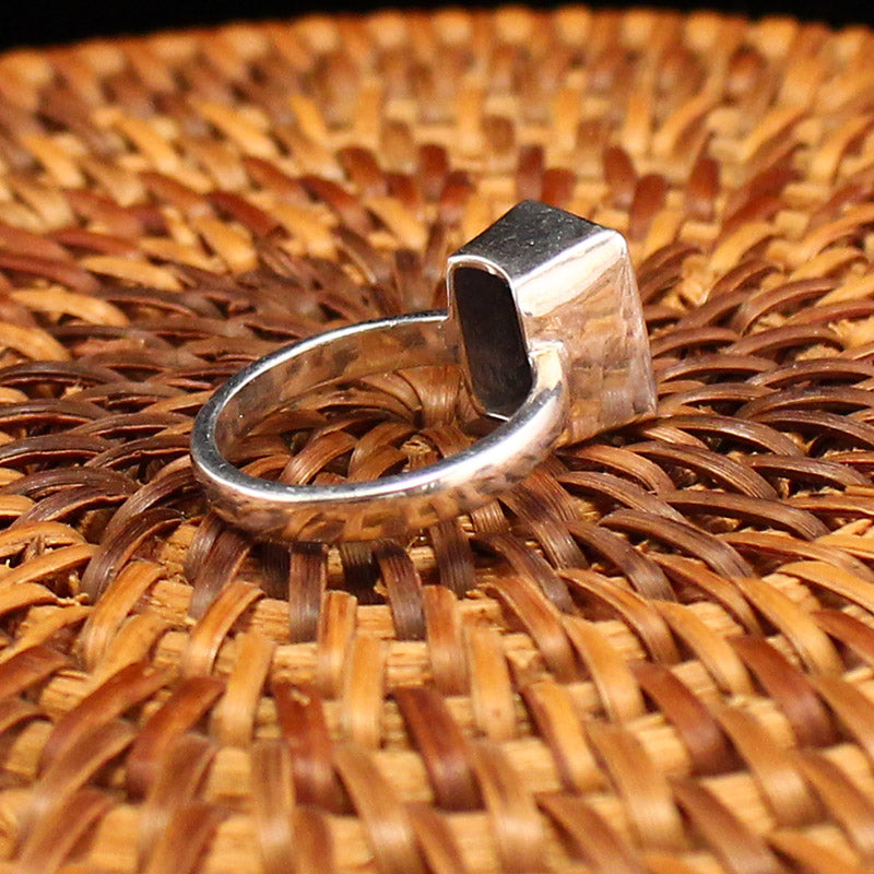 Beautiful Silver Inlay Blue Gem Ring