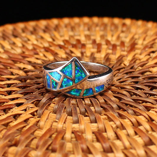 Beautiful Silver Inlay Gem Ring