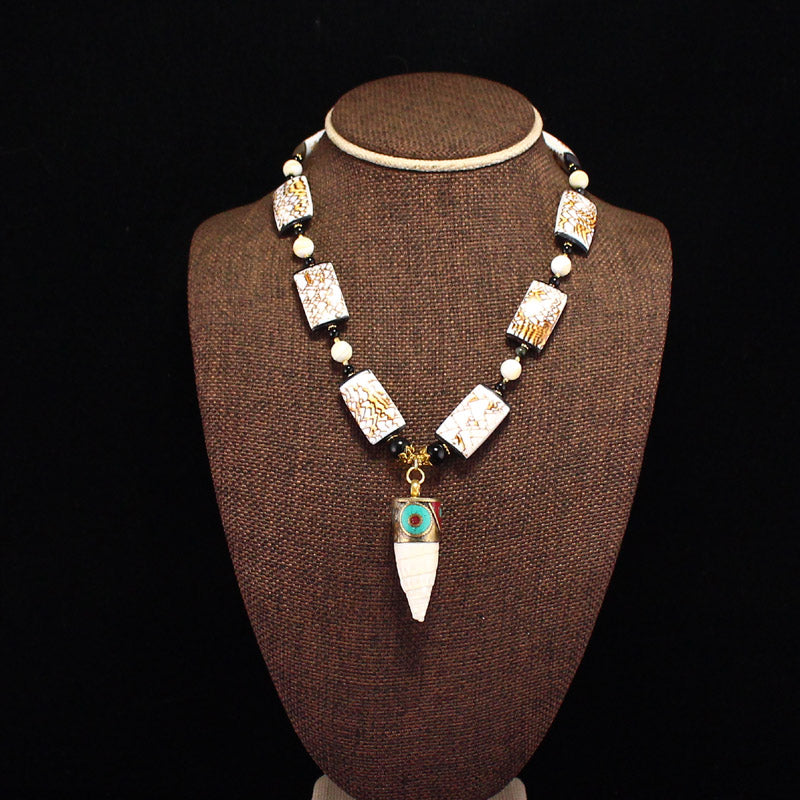 Genuine & Natural Conus imperialis Shell, black agate Necklace w Turquoise decorated pendant & 24k gilt-gold Clasp