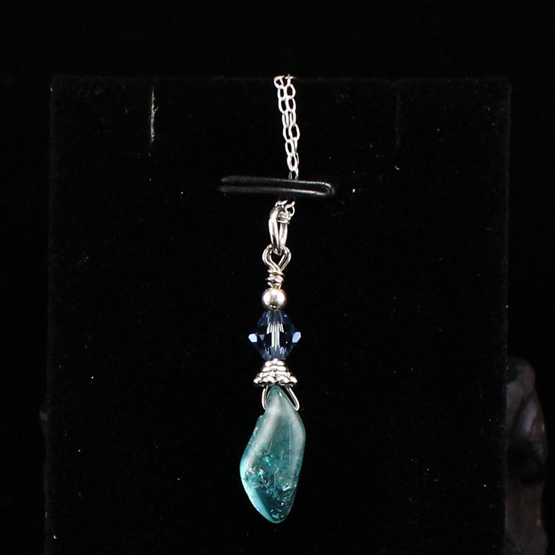 925 Sterling Silver Sapphire Pendant w Necklace