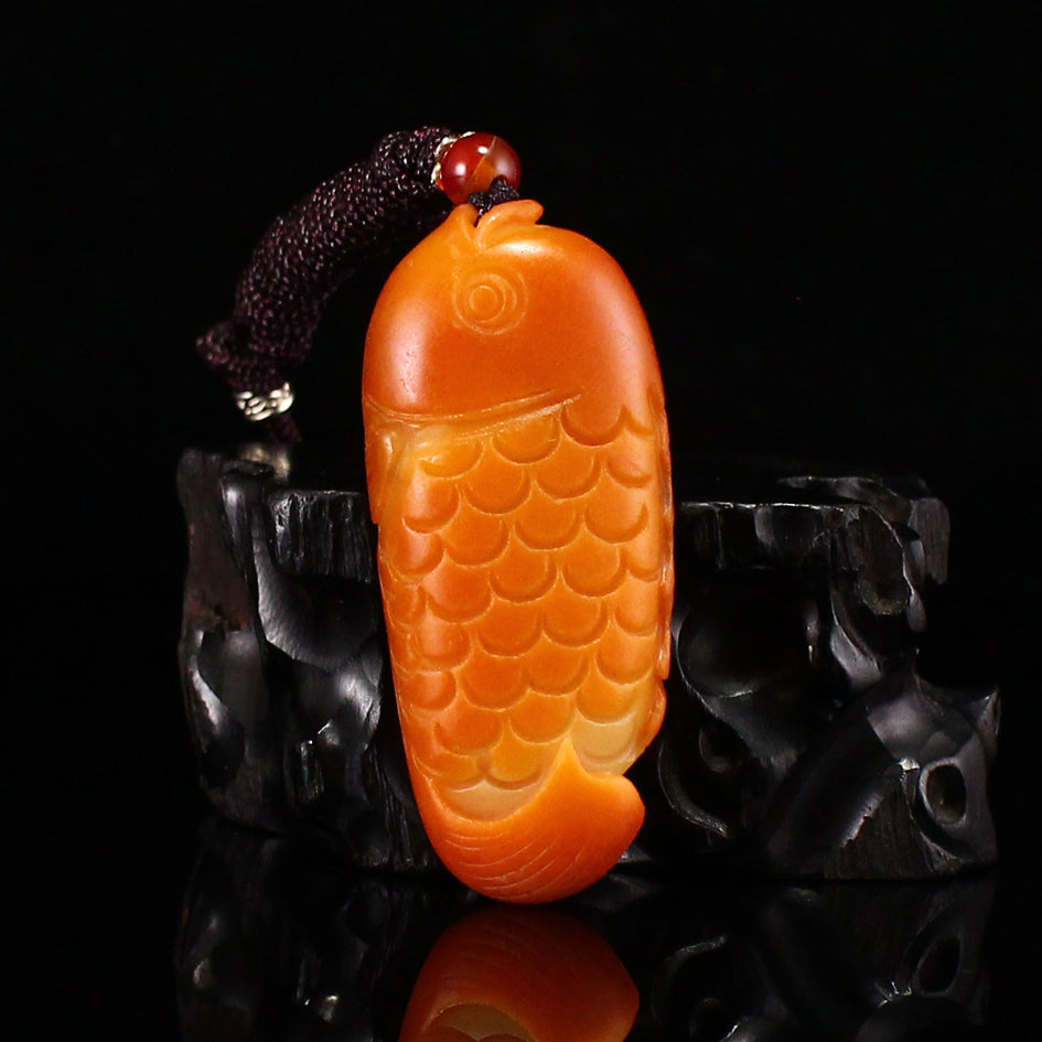 Chinese Natural Hetian Jade Carved Fish Pendant