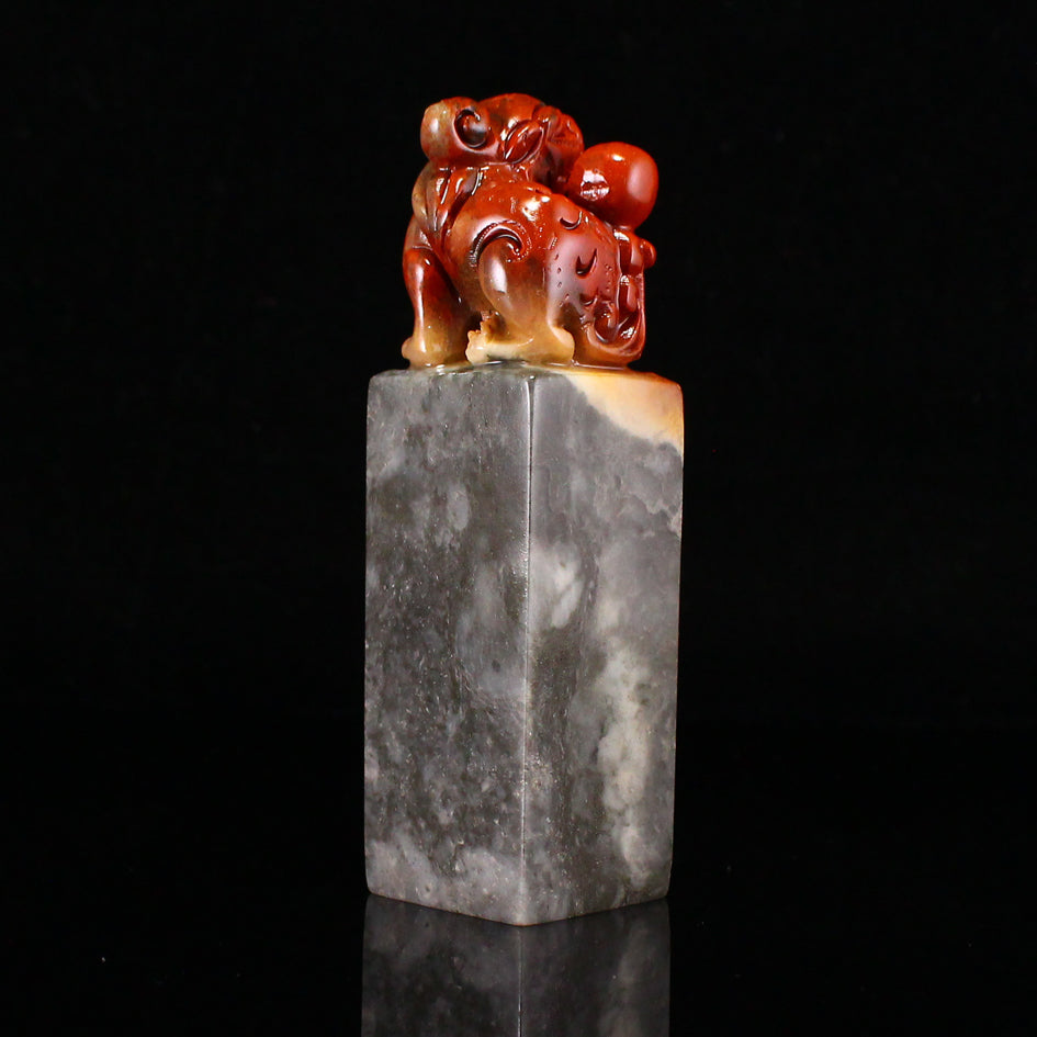 Chinese Shoushan Stone Carved Beast Seal