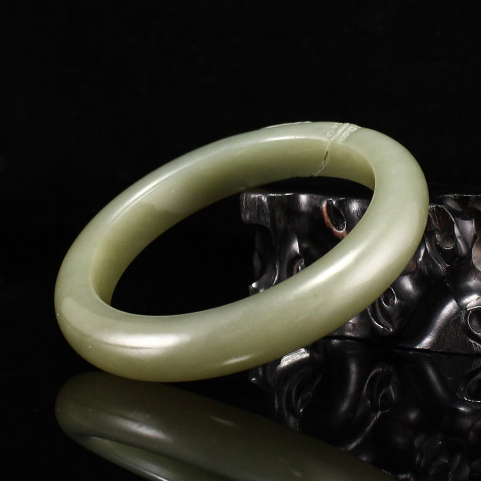 Inside Diameter 58.7MM Chinese Natural Green Hetian Jade Bracelet