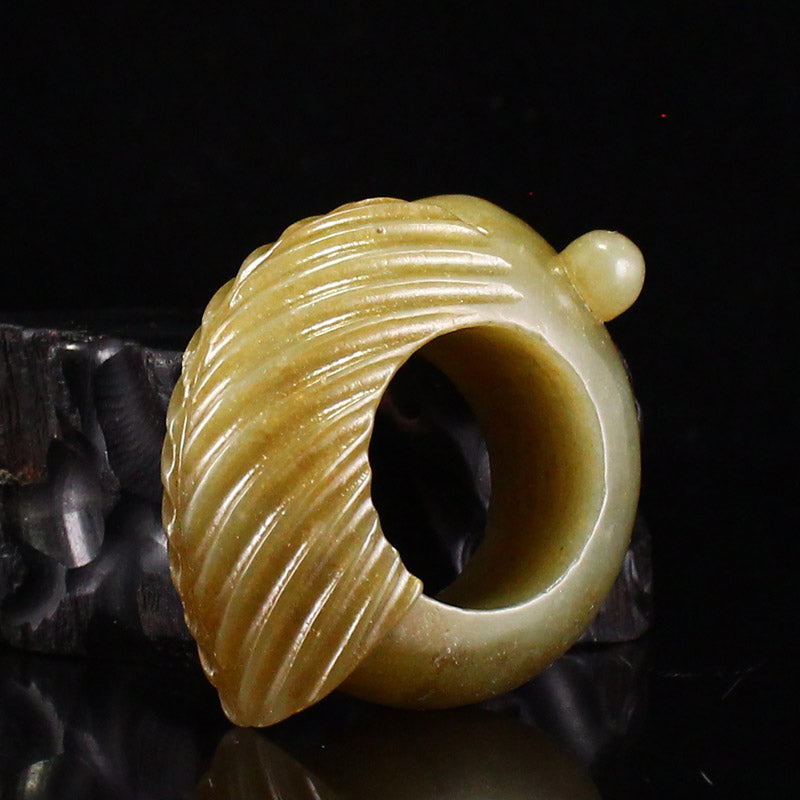 Old Jade Carved Cicada Thumb Ring