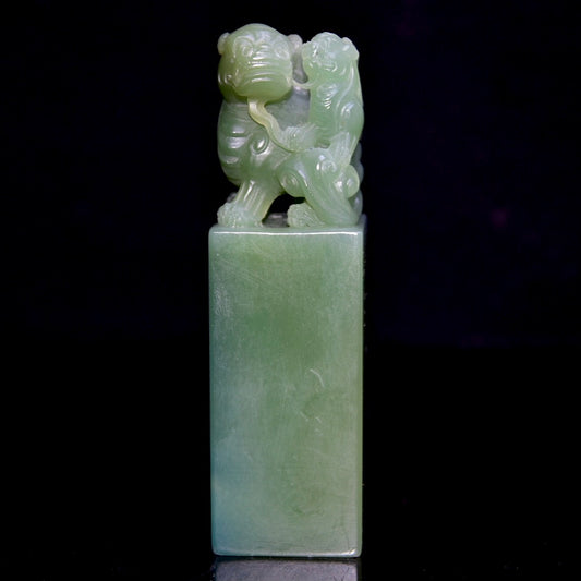 A0001 Vintage Chinese Green Shoushan Stone Carved Unicorn Seal