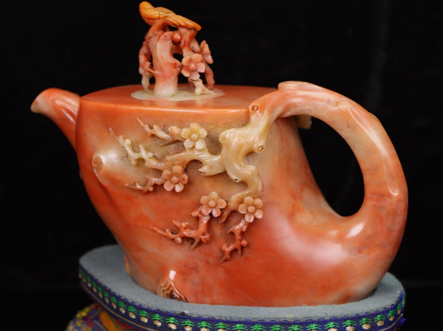 A0010 Vintage Chinese Shoushan Stone Carved Plum Flower & Bird Teapot w Box