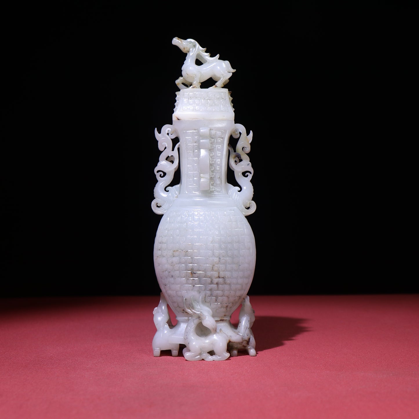 A0038 High Quality Vintage Chinese Hetian Jade High Relief Deer & Phoenix Doble Ears Bottle