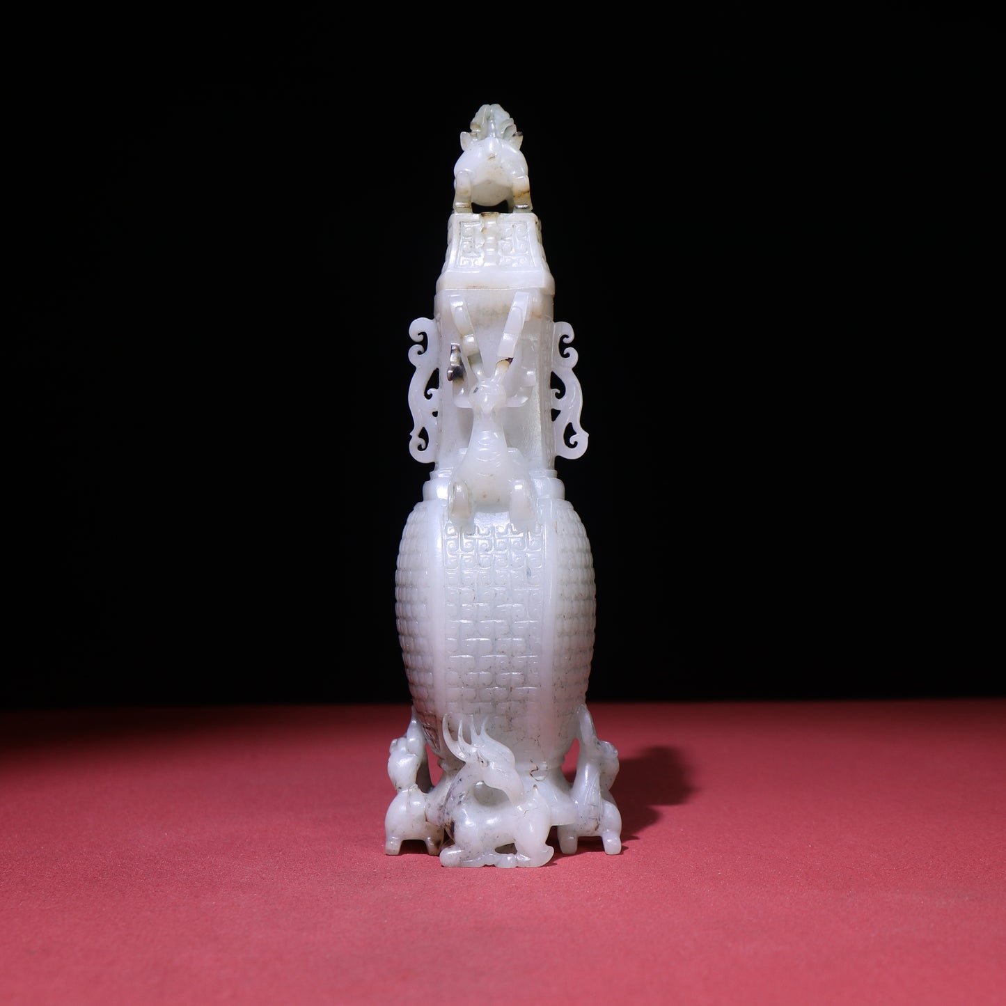 A0038 High Quality Vintage Chinese Hetian Jade High Relief Deer & Phoenix Doble Ears Bottle