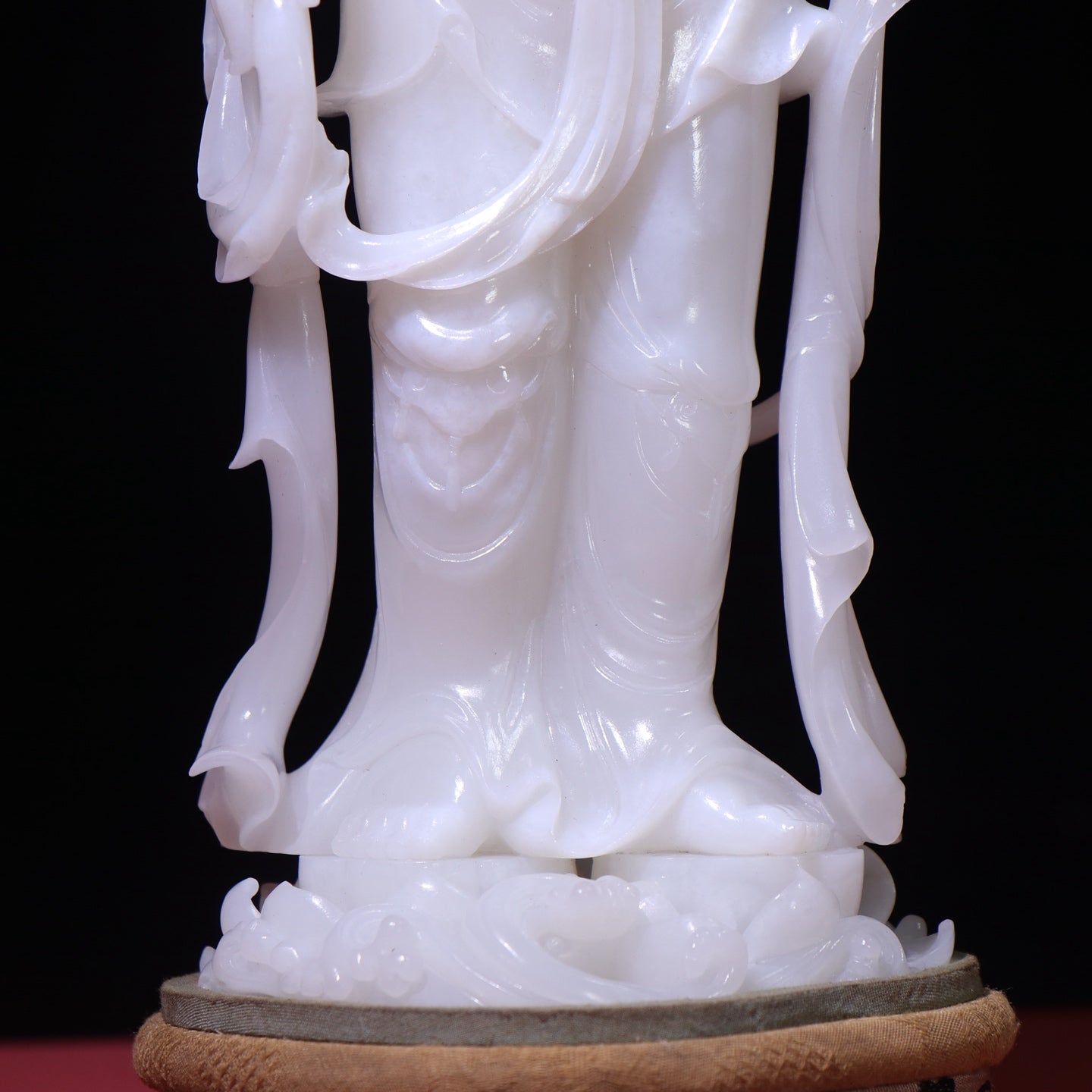 A0050 High Quality Chinese Qing Dynasty White Hetian Jade Carved Kwan-yin Statue