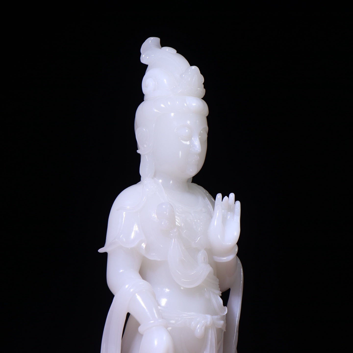 A0050 High Quality Chinese Qing Dynasty White Hetian Jade Carved Kwan-yin Statue