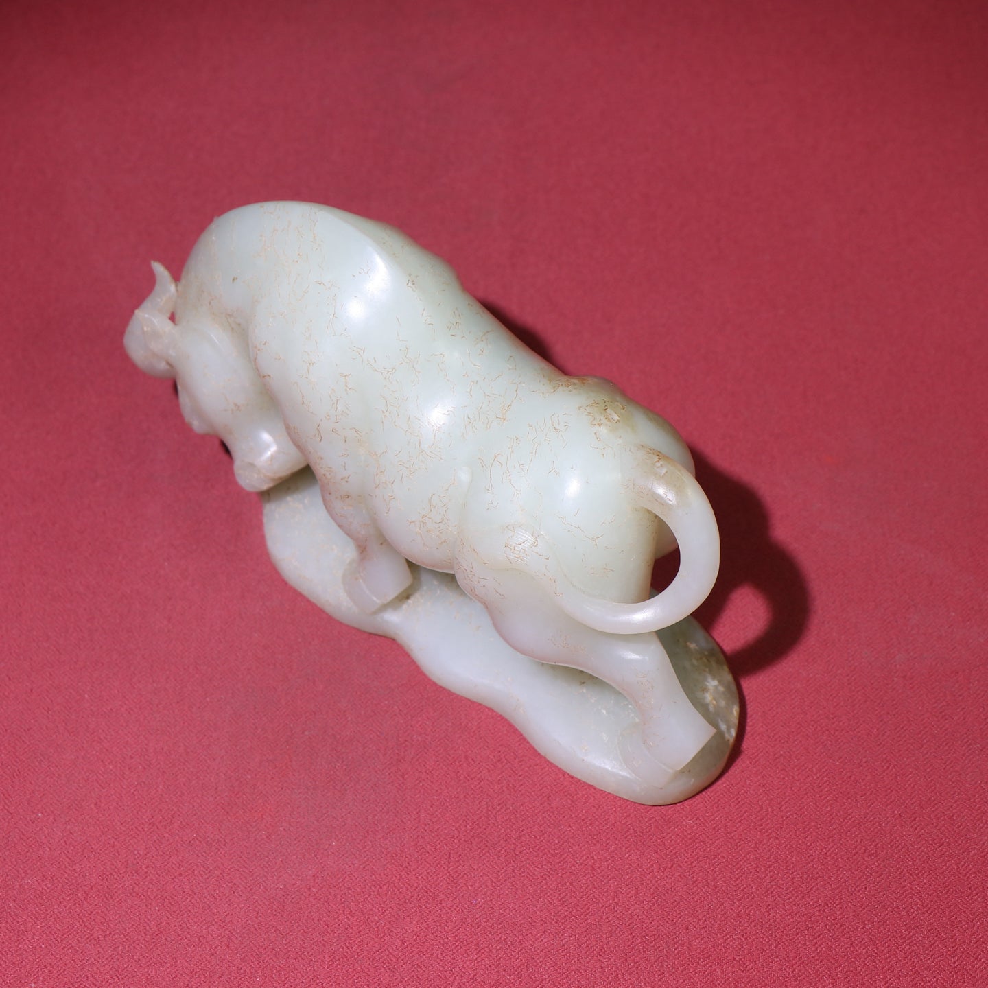 A0052 Vintage Chinese Han Dynasty White Hetian Jade Carved Fortune Ox Statue