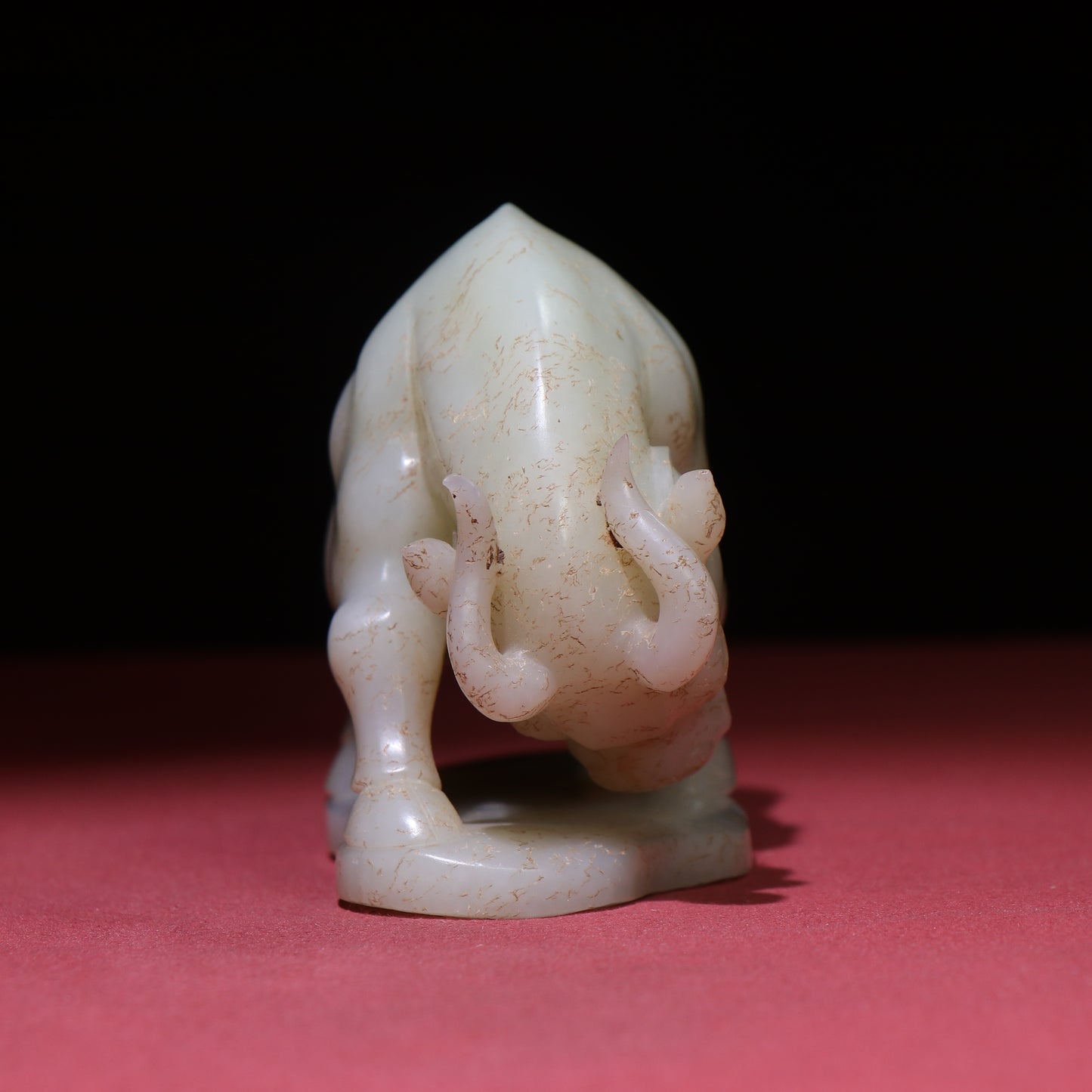 A0052 Vintage Chinese Han Dynasty White Hetian Jade Carved Fortune Ox Statue