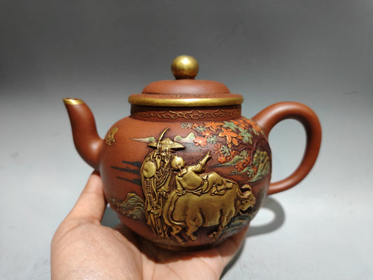 A0083 Old Chinese Gilt Gold Yixing Zisha Clay Low Relief Figure & Fortune Ox Design Teapot w Artist Signed