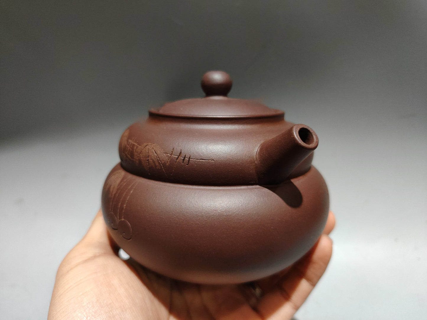 A0090 Chinese Yixing Zisha Clay Poetic Prose Gourd Teapot w Artist Signed