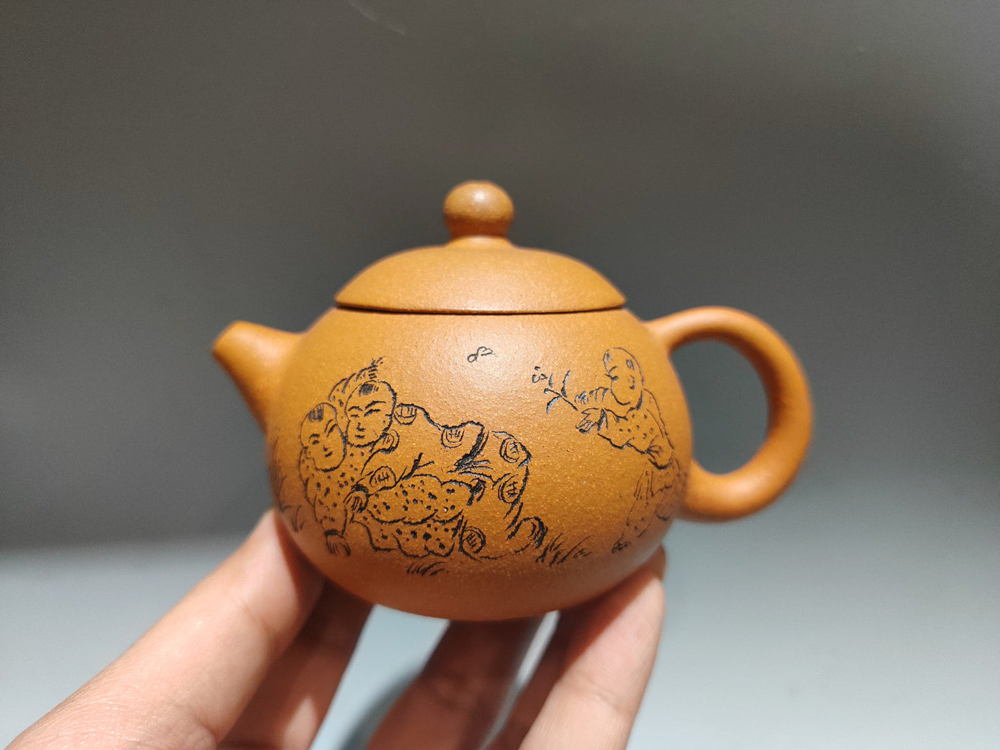 A0091 Chinese Yellow Yixing Zisha Clay Kid Design Teapot w Artist Signed