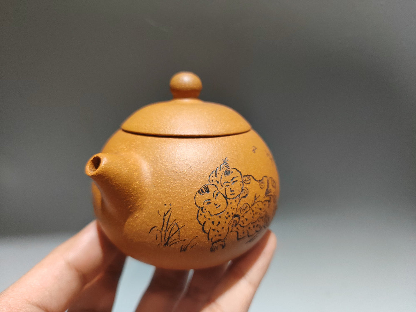 A0091 Chinese Yellow Yixing Zisha Clay Kid Design Teapot w Artist Signed