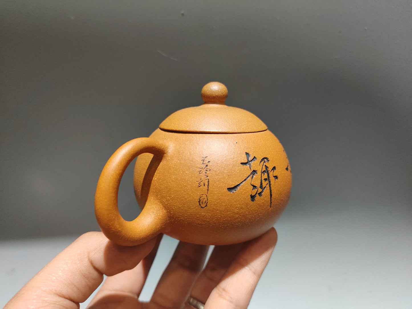 A0091 Chinese Yellow Yixing Zisha Clay Kid Design Teapot w Artist Signed