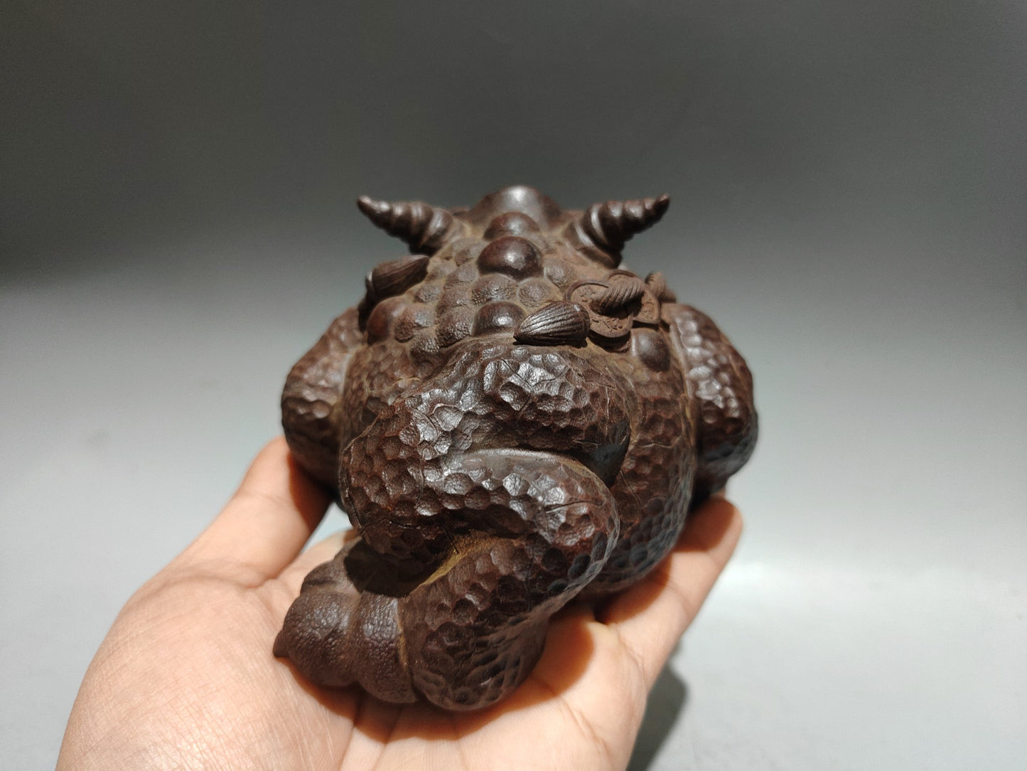 A0101 Old Chinese Yixing Zisha Clay Fortune Toad Statue