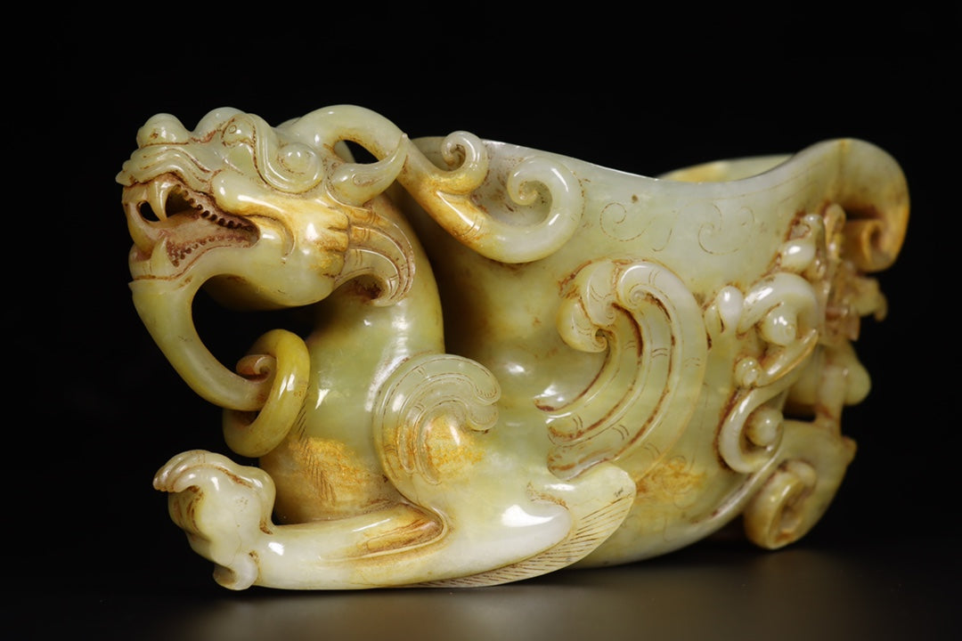 A0106 Vintage Chinese Hetian Jade Carved Dragon Phoenix Wine Cup