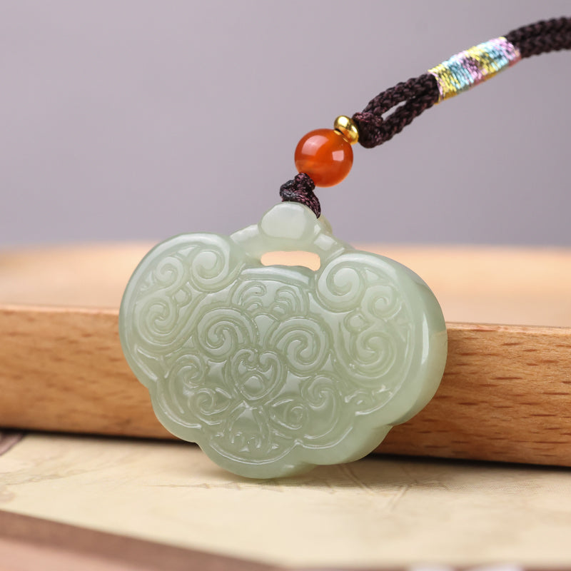 A0121 Chinese Natural Hetian Jade Carved Ruyi Pendant