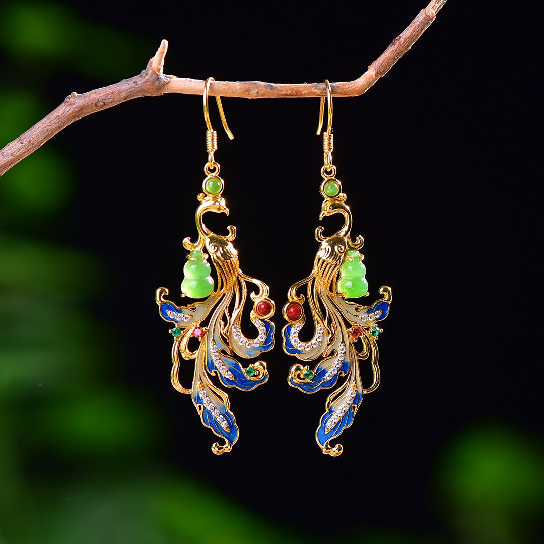 A0135 A Pair Chinese Gilt Gold Silver Enamel Inlay Green Jade Gourd Earrings