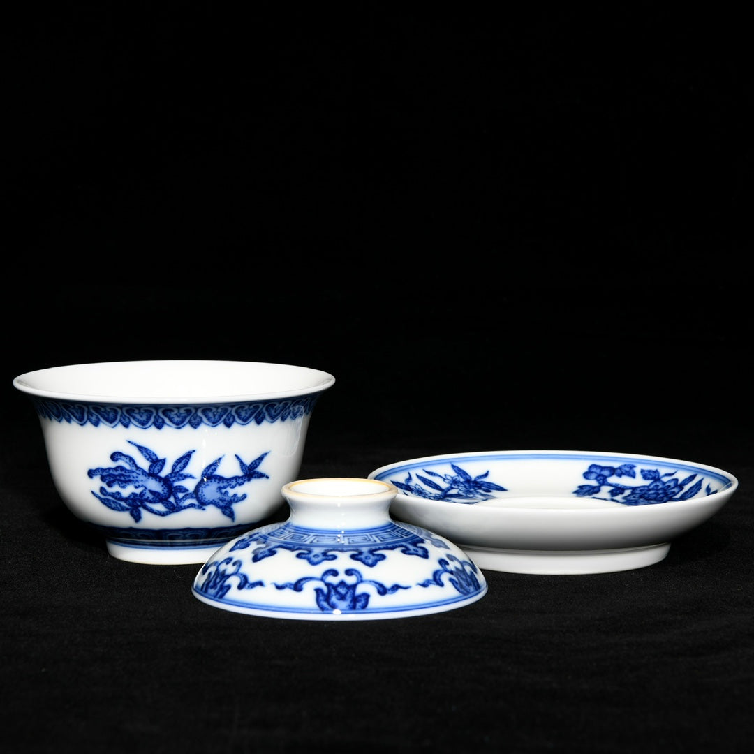 A0140 Chinese Blue And White Porcelain Peach & Litchi,Chayote Design Tea Bowl