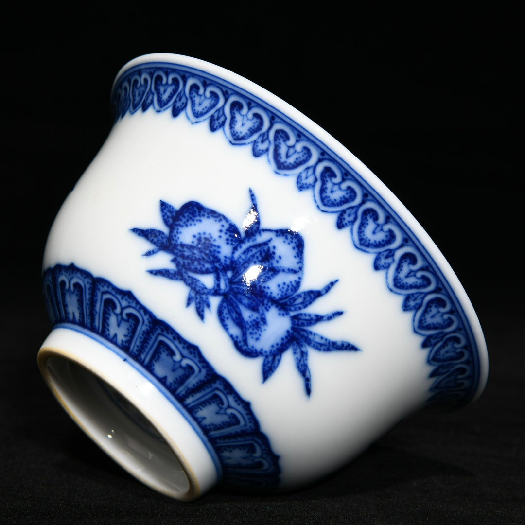 A0140 Chinese Blue And White Porcelain Peach & Litchi,Chayote Design Tea Bowl