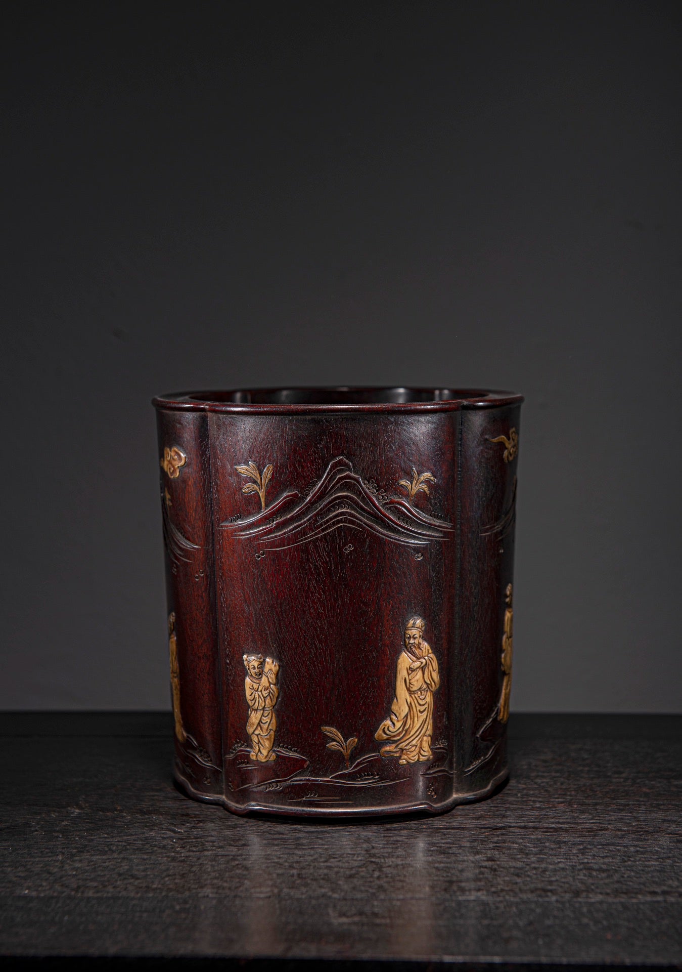 A0143 Vintage Chinese Zitan Wood Inlay Bone Figure Design Brush Pot