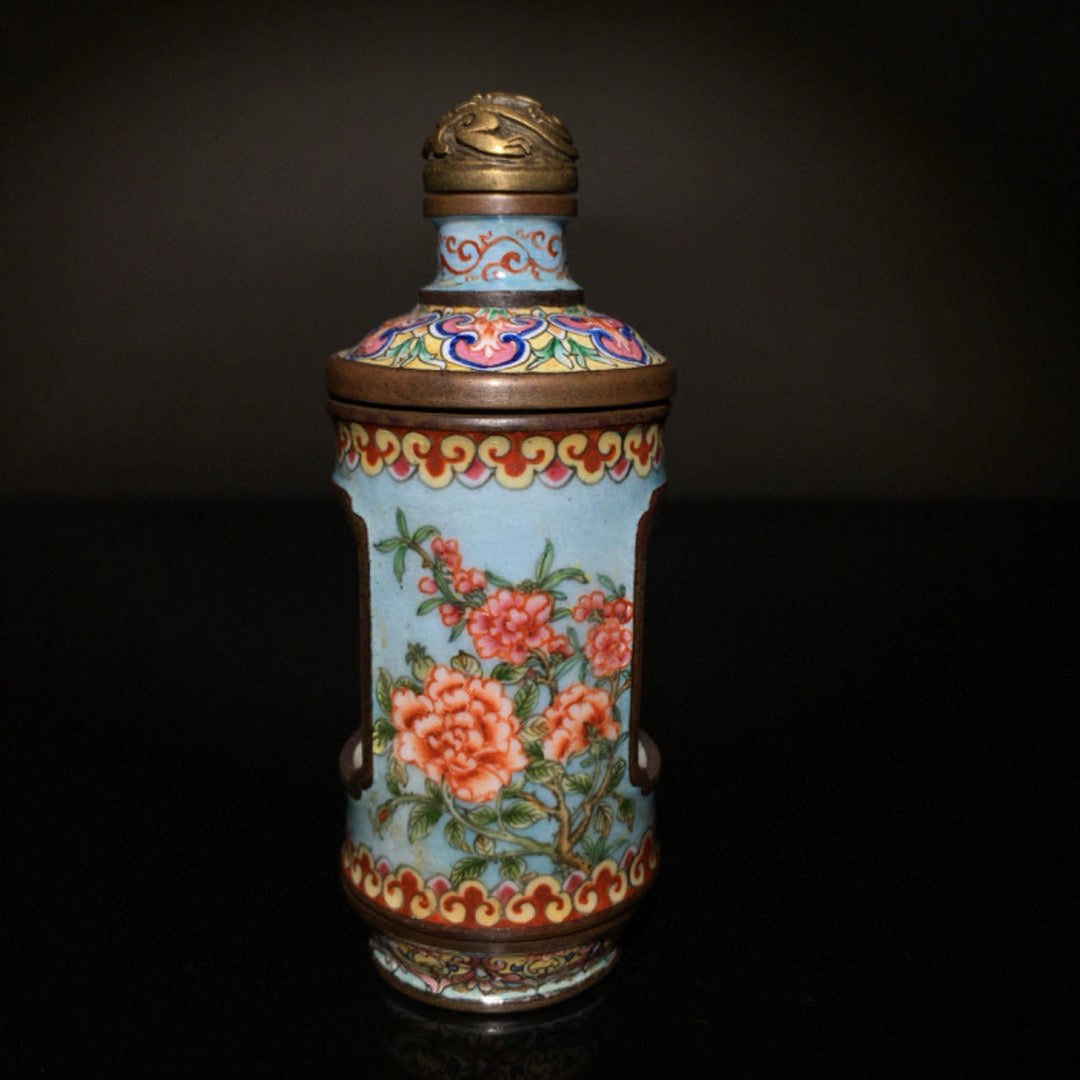 A0150 Vintage Chinese Bronze Enamel Figure & Flower Design Snuff Bottle